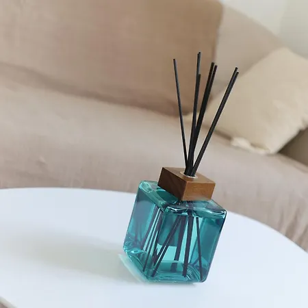 Petite Parenthese Apartment